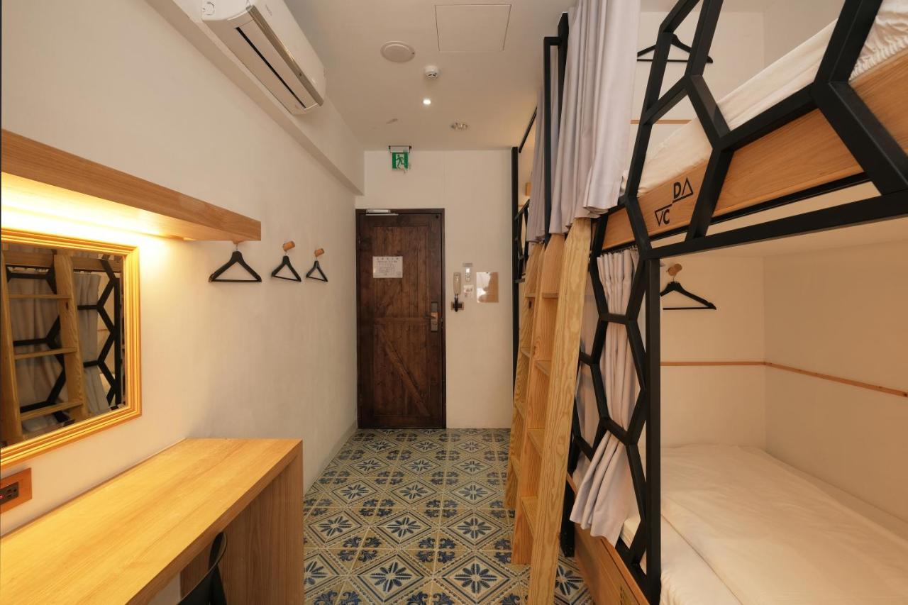 Journey Hostel Тайнань Екстер'єр фото