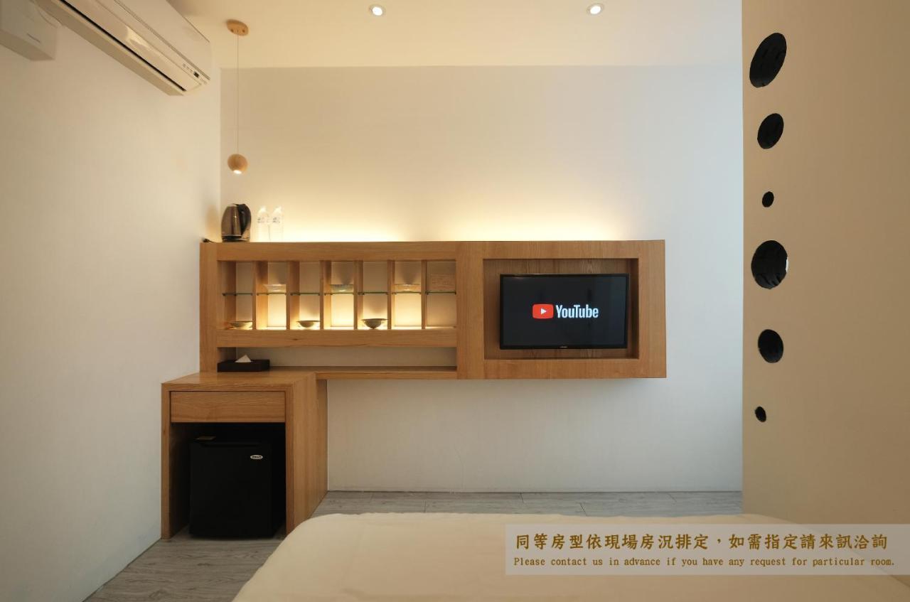 Journey Hostel Тайнань Екстер'єр фото