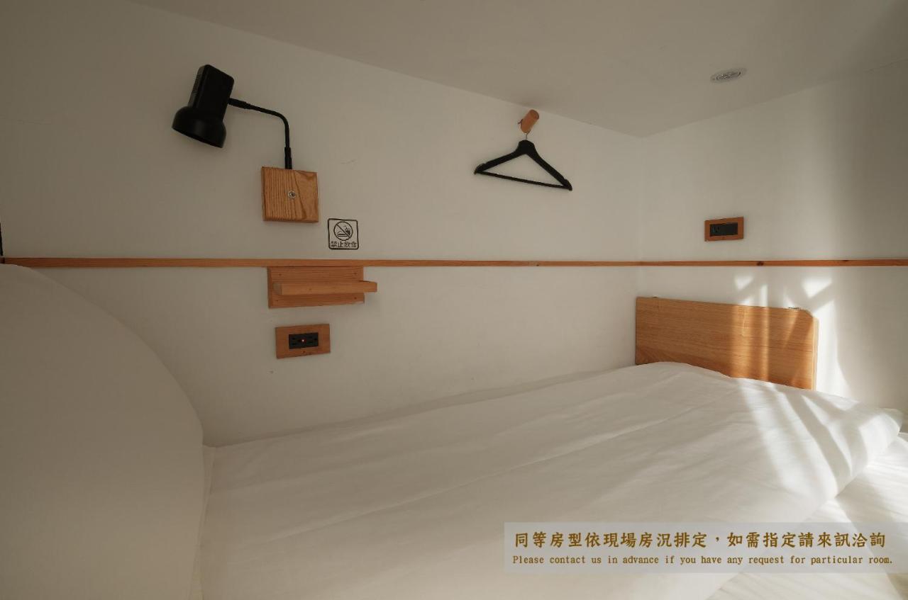 Journey Hostel Тайнань Екстер'єр фото