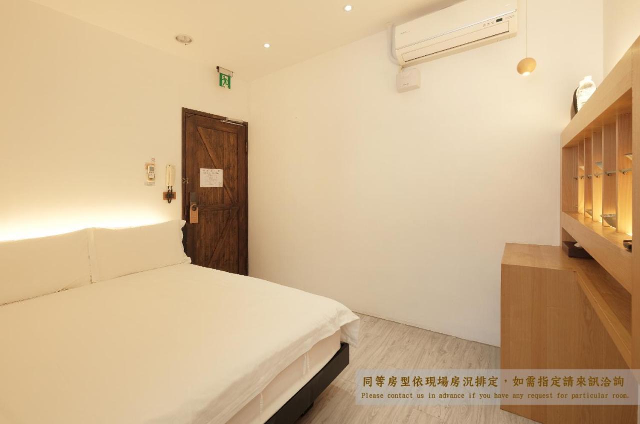 Journey Hostel Тайнань Екстер'єр фото
