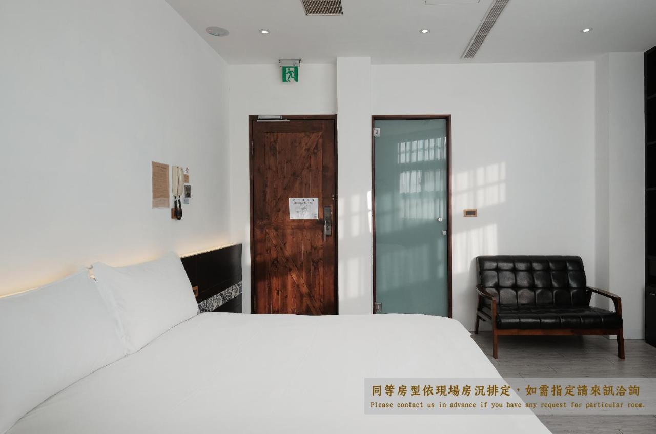 Journey Hostel Тайнань Екстер'єр фото